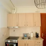 Casa Vardani Modern 2 Apartament *